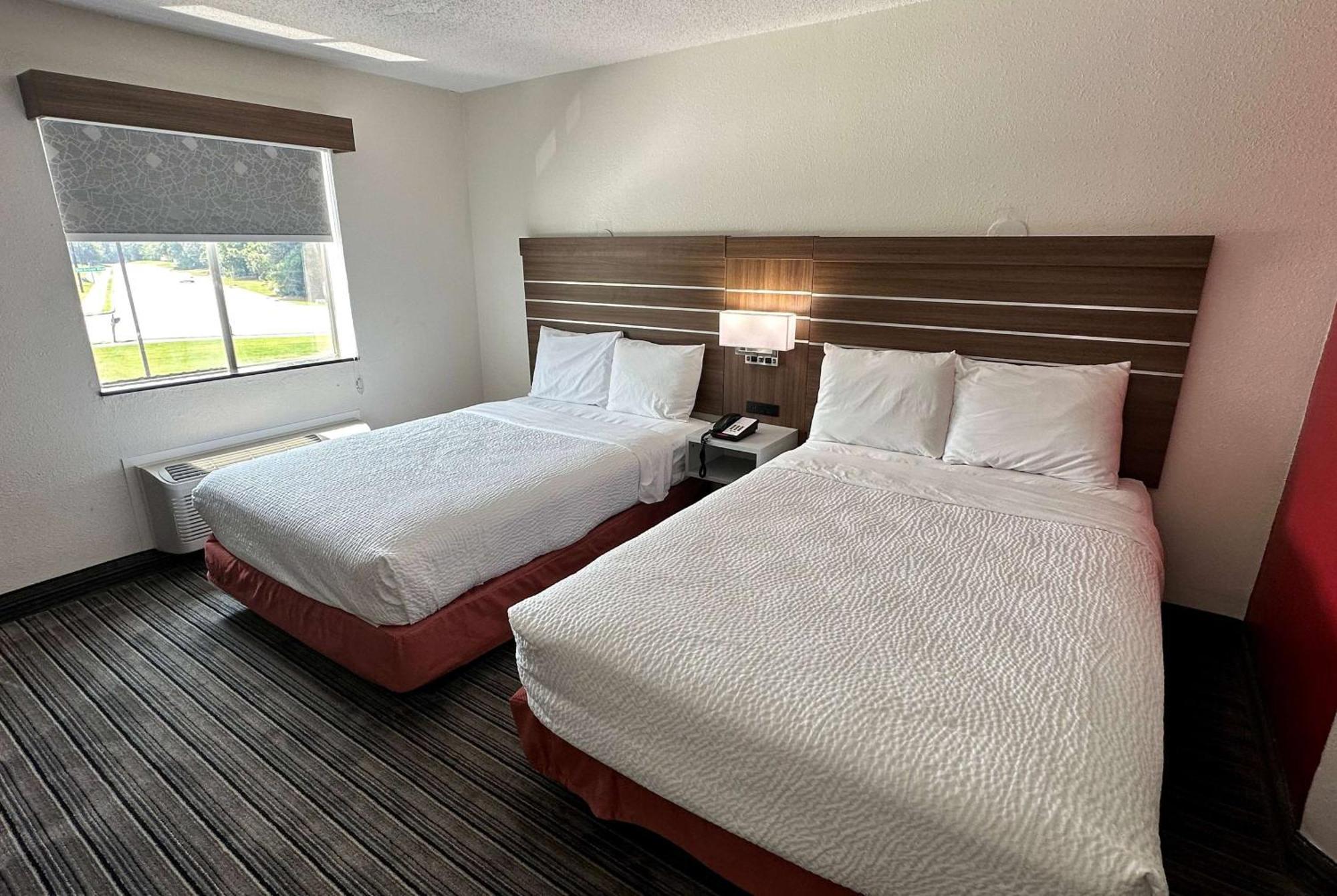 Ramada By Wyndham Lithia Springs Atlanta Hotel ภายนอก รูปภาพ